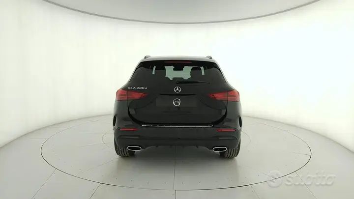 Mercedes-Benz Gla 2026 photo 4