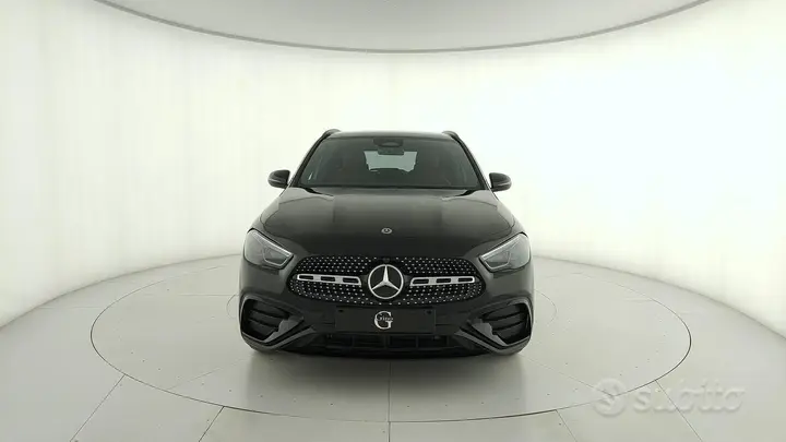 Mercedes-Benz Gla 2026 photo 2