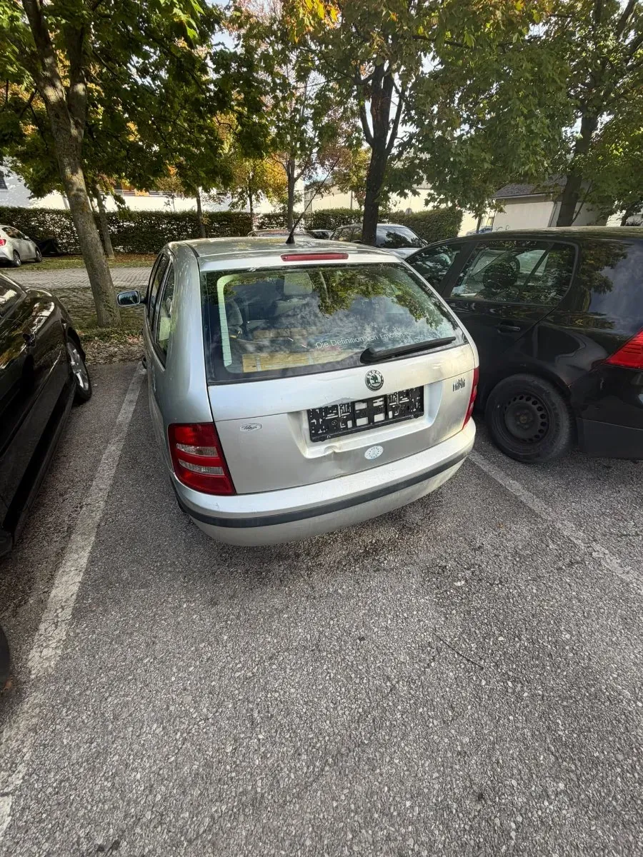 Skoda Fabia 2006 photo 3