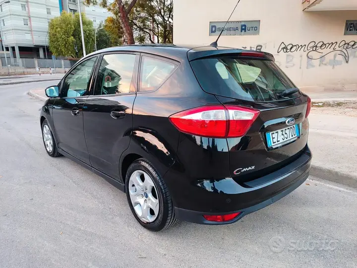 Ford C-Max 2015 photo 5