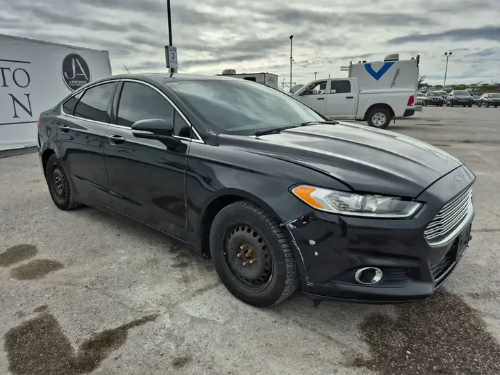 Ford Fusion 2013 photo 3