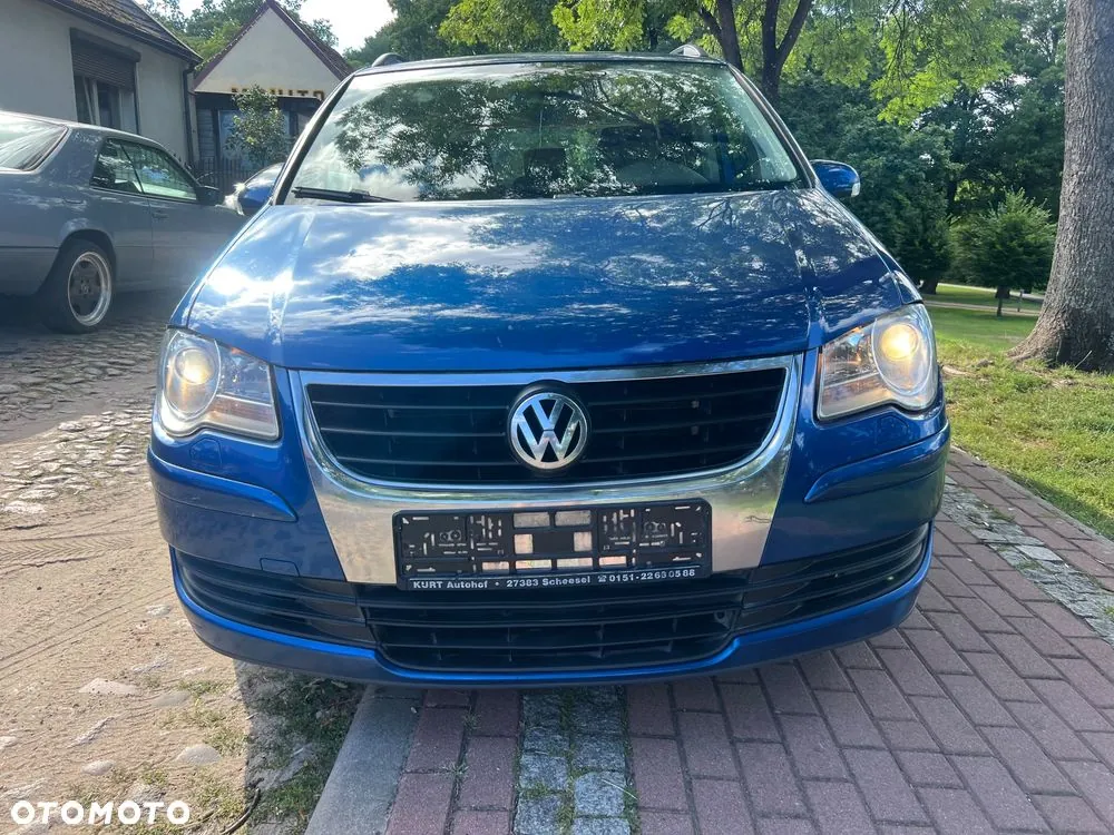 Volkswagen Touran 2007 photo 3