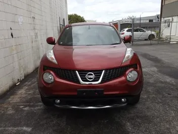Nissan Juke 2011 photo 2