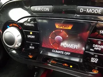 Nissan Juke 2011 photo 5