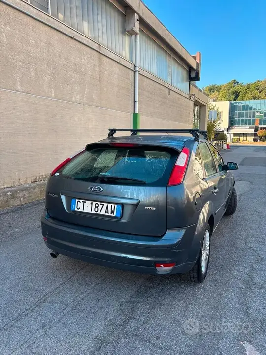 Ford Focus 2005 photo 4
