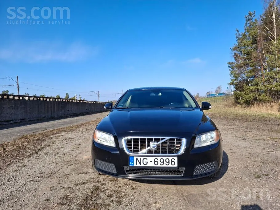 Volvo V70 2008 photo 3