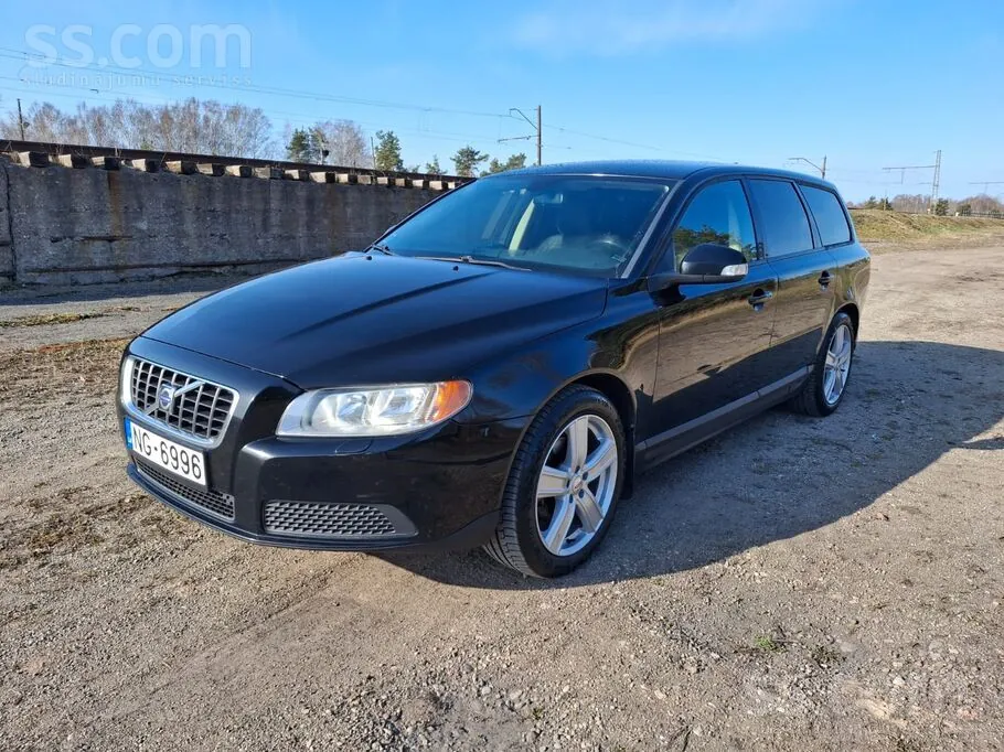Volvo V70 2008 photo 2