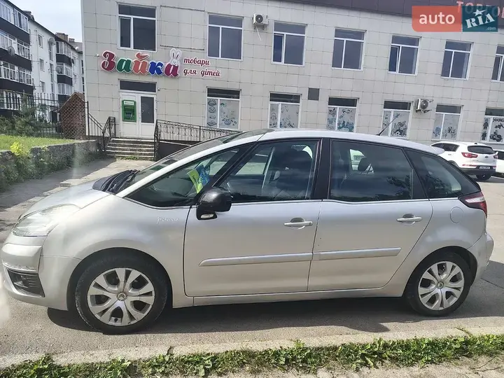 Citroen C4 Picasso 2012 photo 3