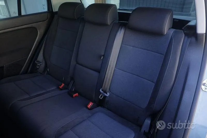 Volkswagen Golf Plus 2011 photo 3