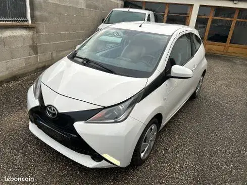 Toyota Aygo 2014 photo 2