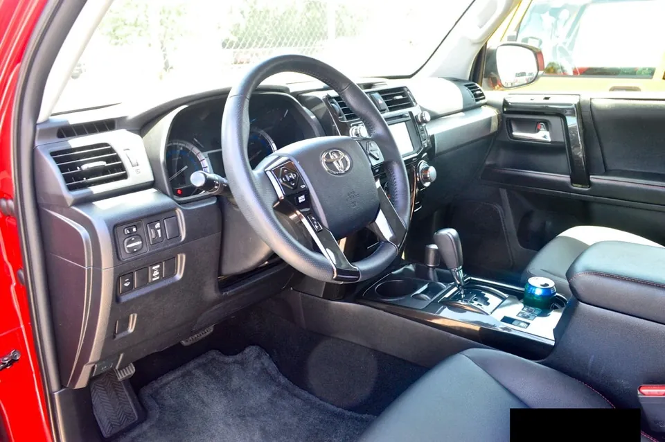 Toyota 4Runner 2016 photo 5