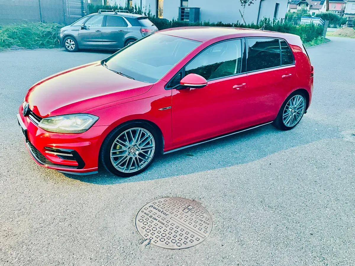 Volkswagen Golf 2018 photo 2