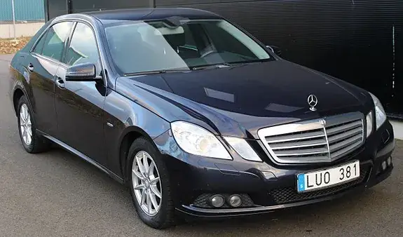 Mercedes-Benz E 350 2011 photo 3