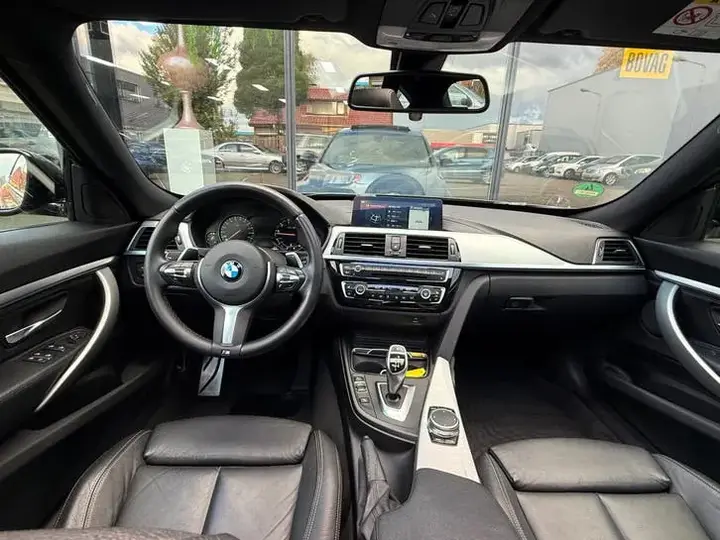 BMW 3 Series Gt 2019 photo 2