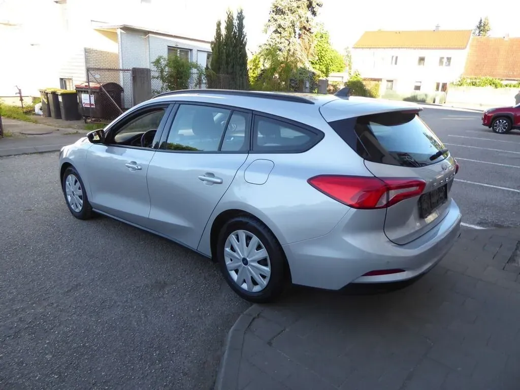 Ford Focus 2020 photo 3