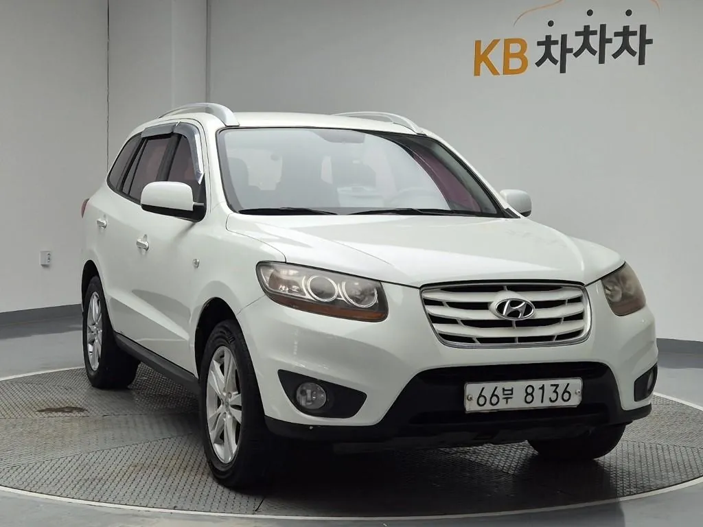 Hyundai Santa Fe 2011 photo 4