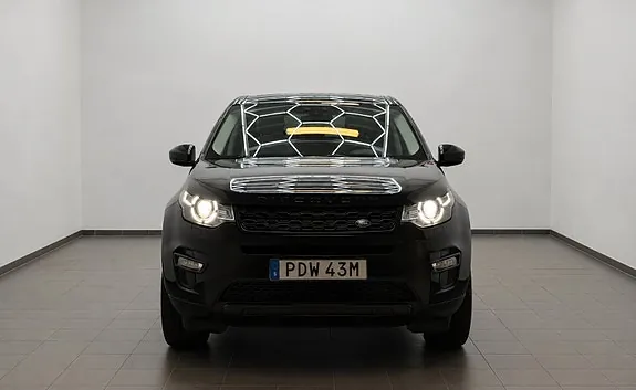Land Rover Discovery Sport 2016 photo 2