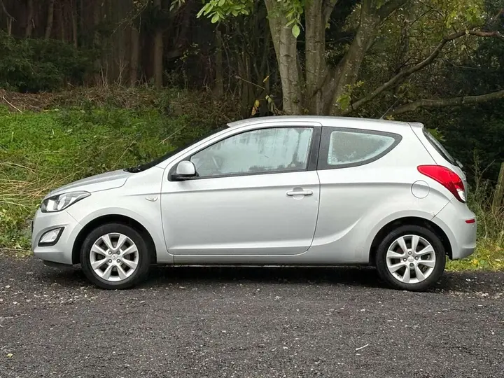 Hyundai I20 2013 photo 4