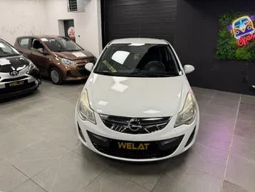 Opel Corsa 2011 photo 2