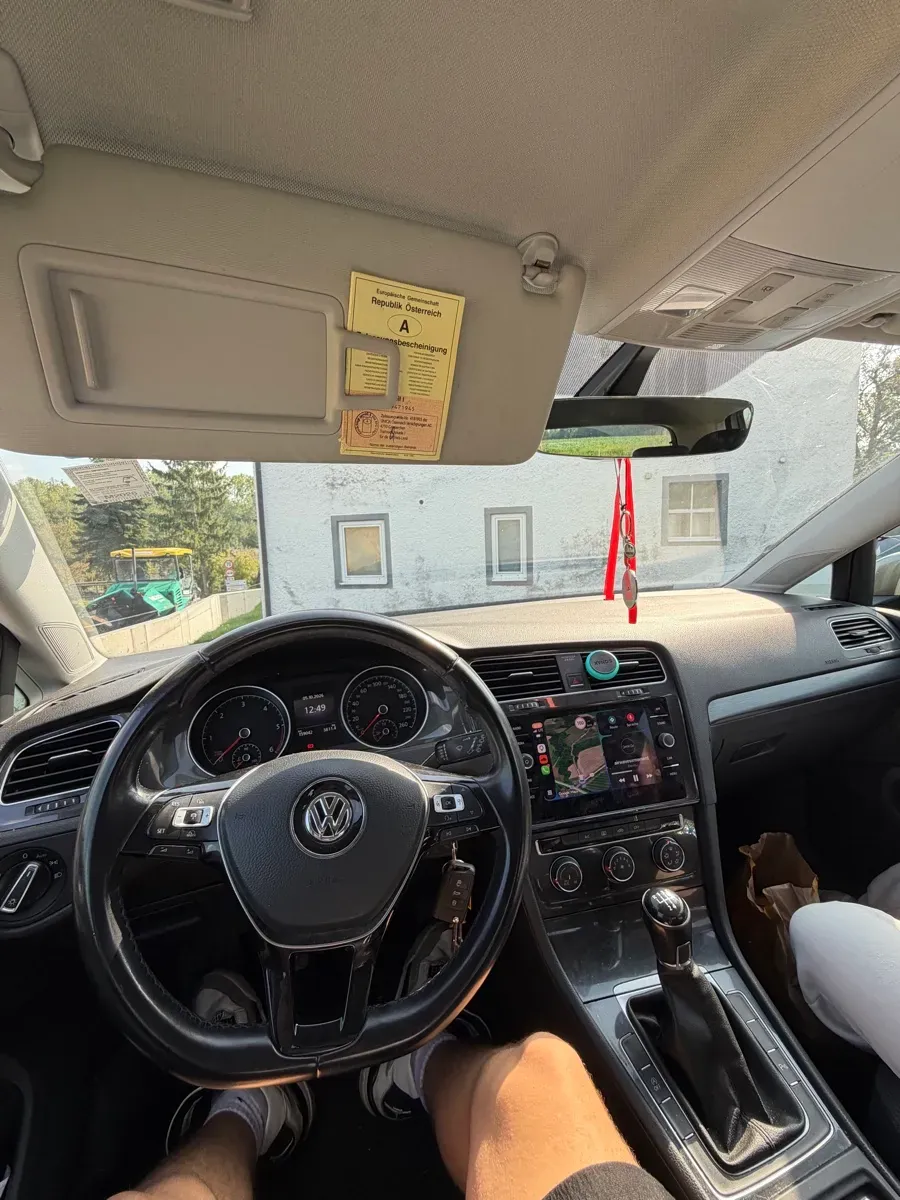 Volkswagen Golf 2018 photo 3