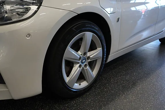 BMW 225Xe 2017 photo 3