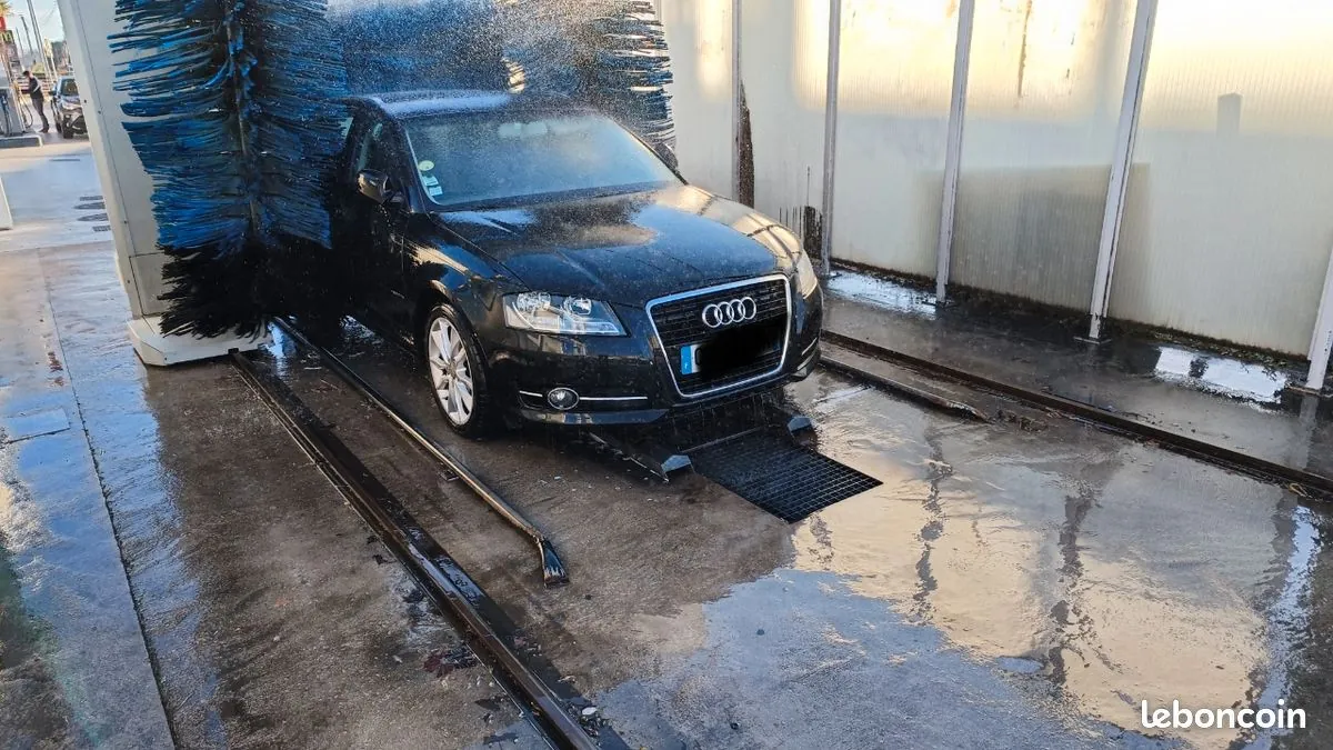 Audi A3 2012 photo 2
