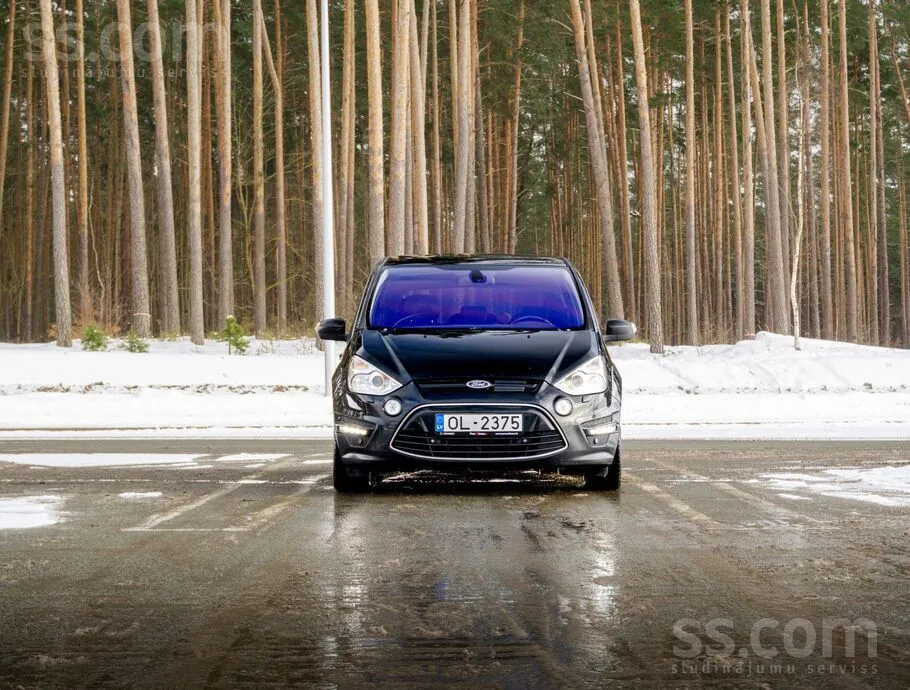 Ford S-Max 2010 photo 3