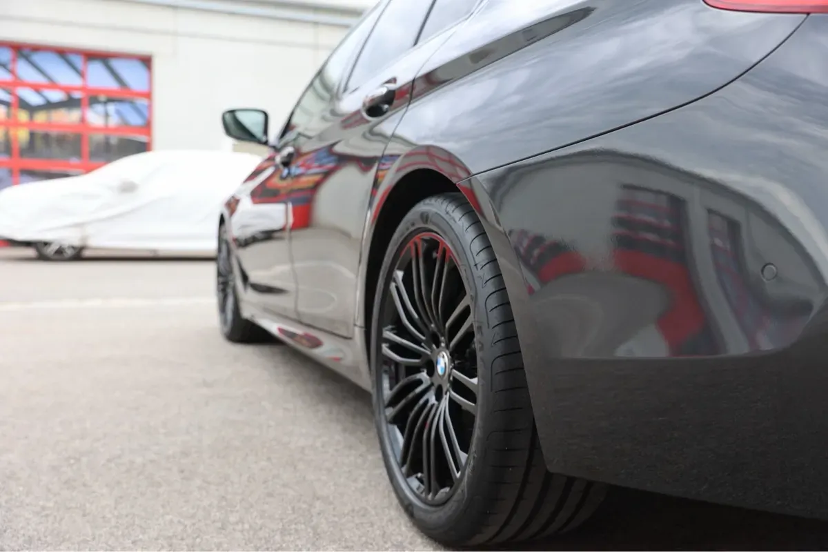 BMW 5 Series 2017 photo 3