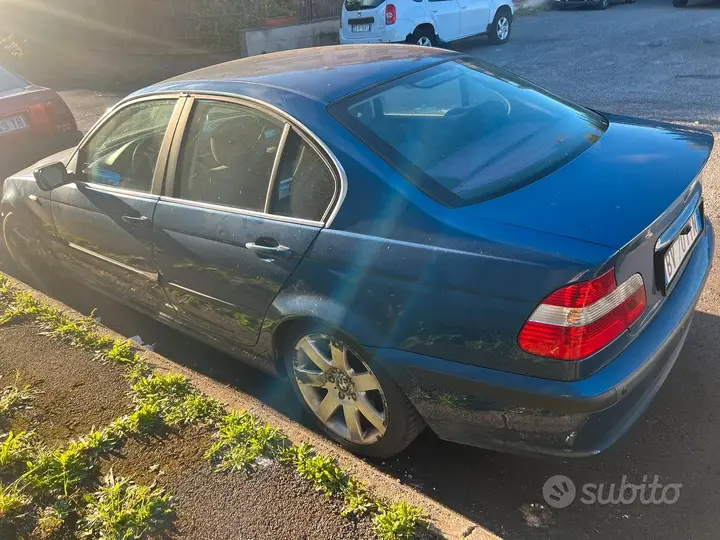 BMW E46 2002 photo 4