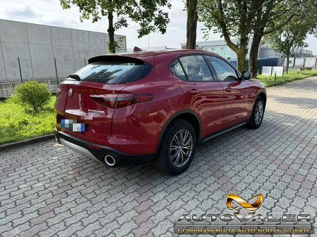 Alfa Romeo Stelvio 2018 photo 2