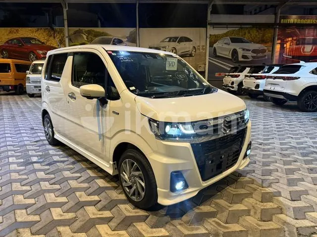 Suzuki Wagon R 2025 photo 2