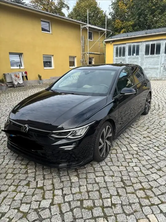 Volkswagen Golf R-Line