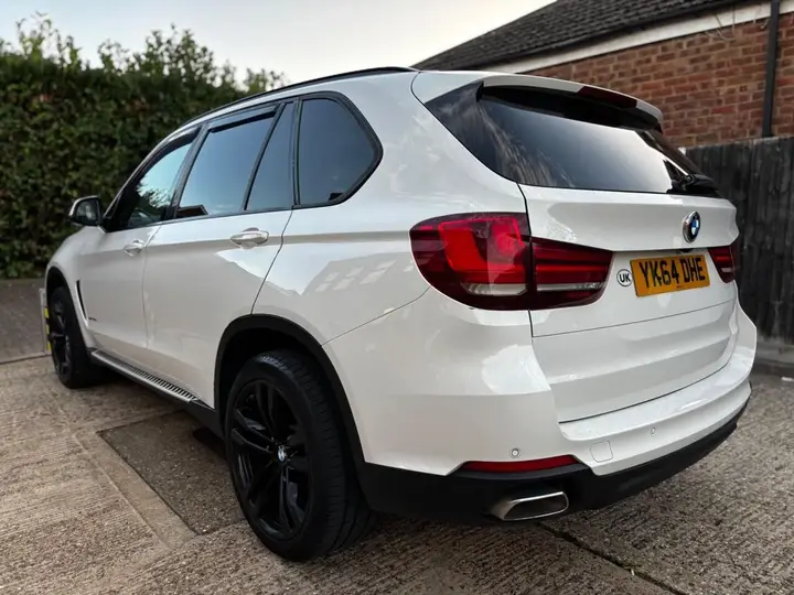 BMW X5 2014 photo 2