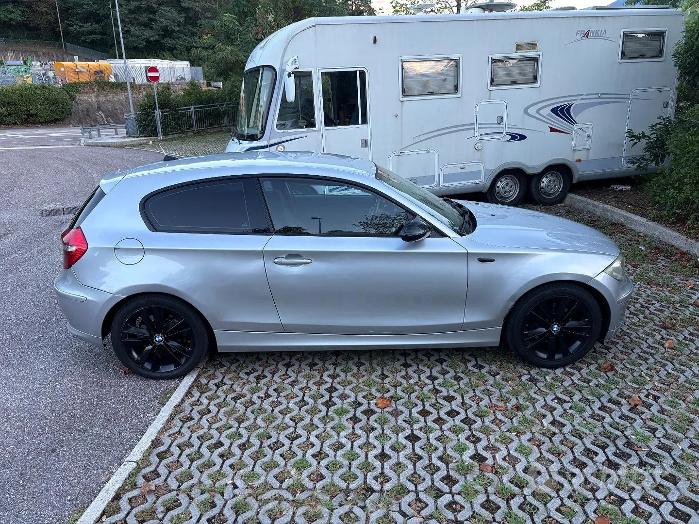 BMW 1 Series 2009 photo 5