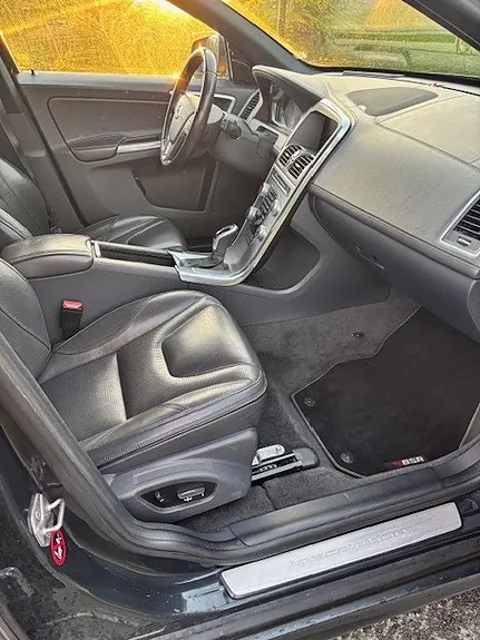 Volvo Xc60 2017 photo 3