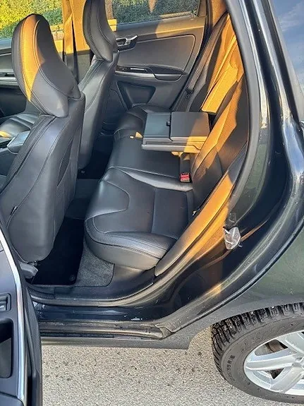 Volvo Xc60 2017 photo 2