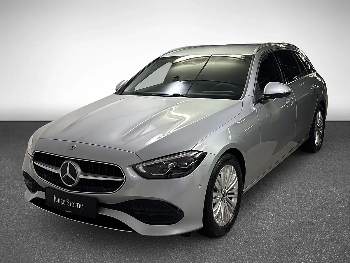 Mercedes-Benz C-Class 2025 photo 2