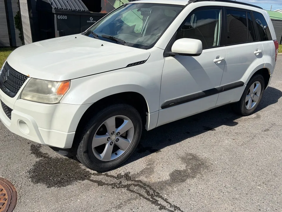 Suzuki Grand Vitara 2011 photo 3