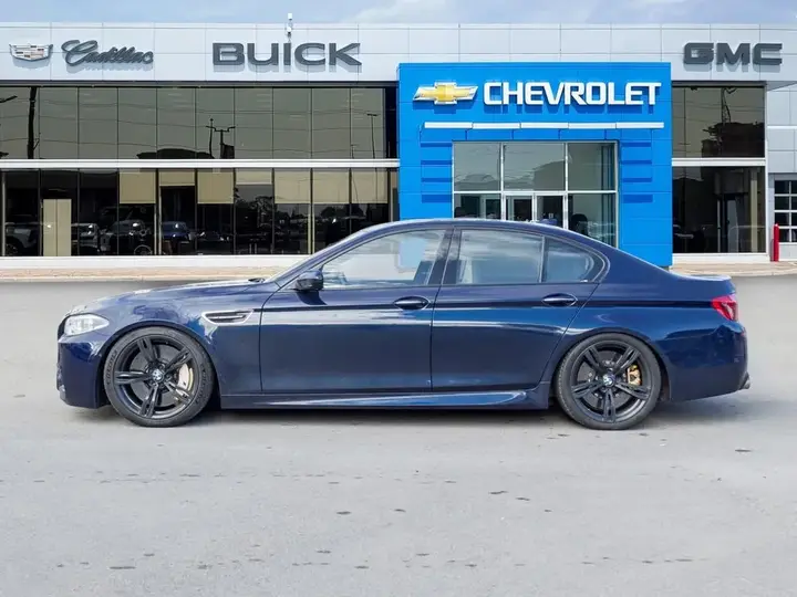 BMW M5 2015 photo 4