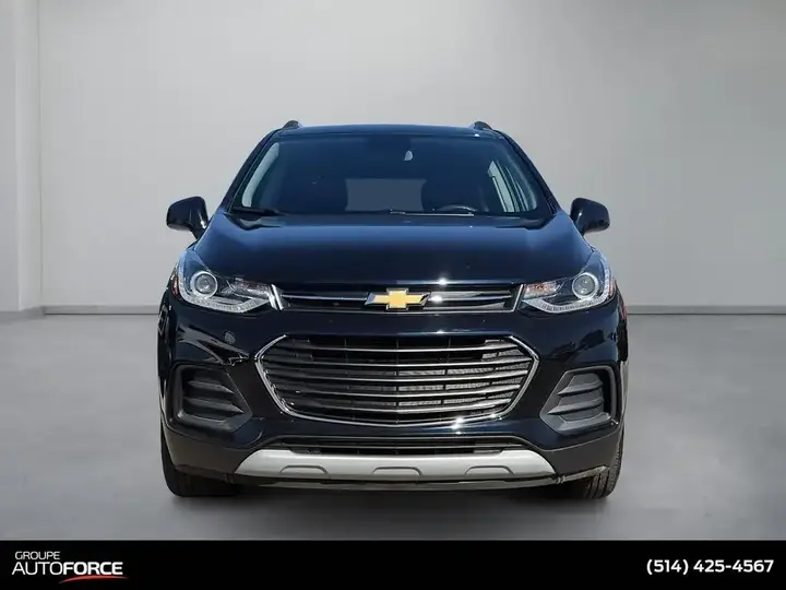 Chevrolet Trax 2022 photo 2