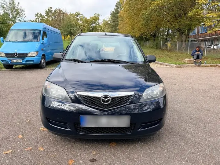 Mazda 2