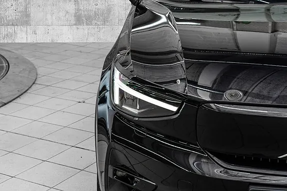 Volvo Ex40 2025 photo 4