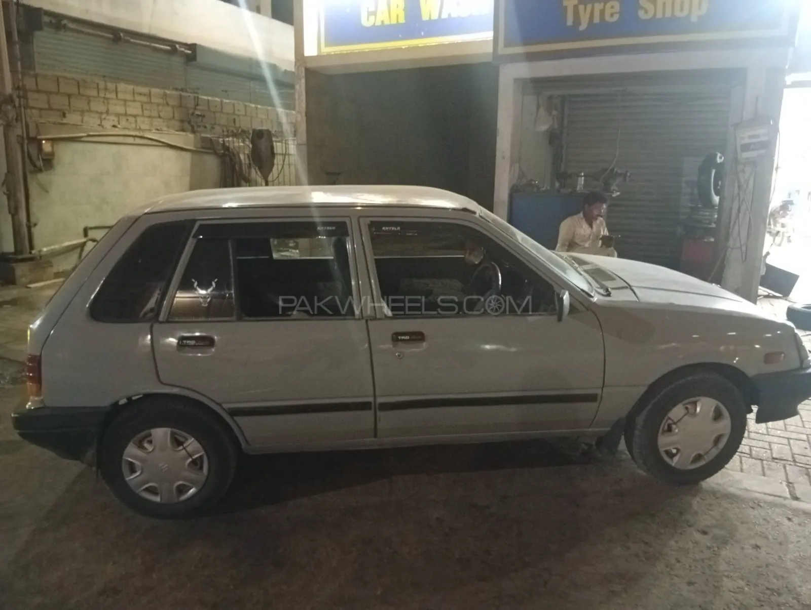 Suzuki Khyber