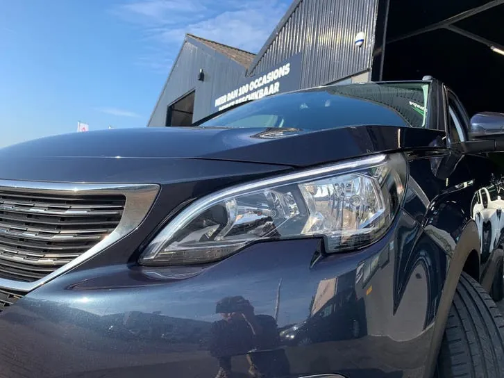 Peugeot 5008 2018 photo 3
