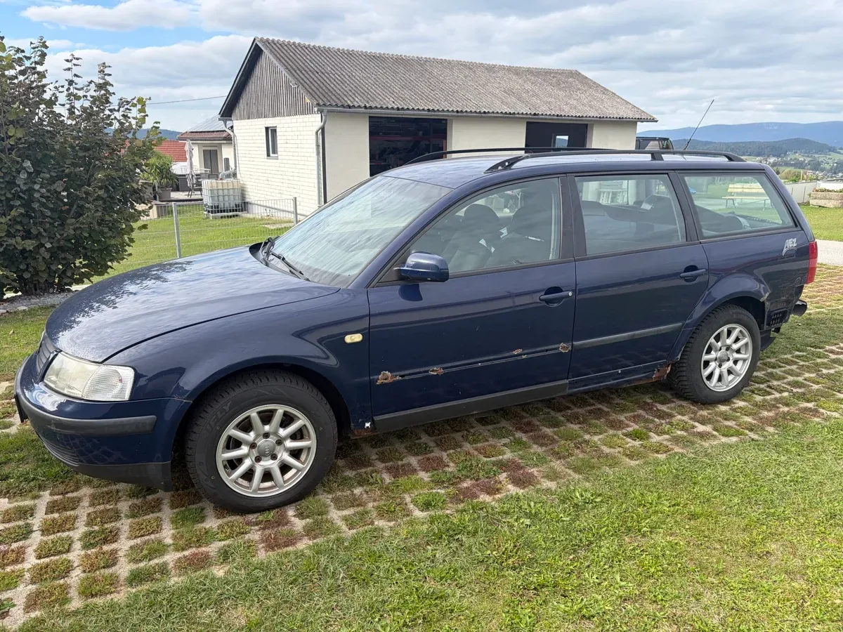 Volkswagen Passat 1999 photo 2