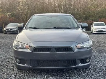 Mitsubishi Lancer 2011 photo 3