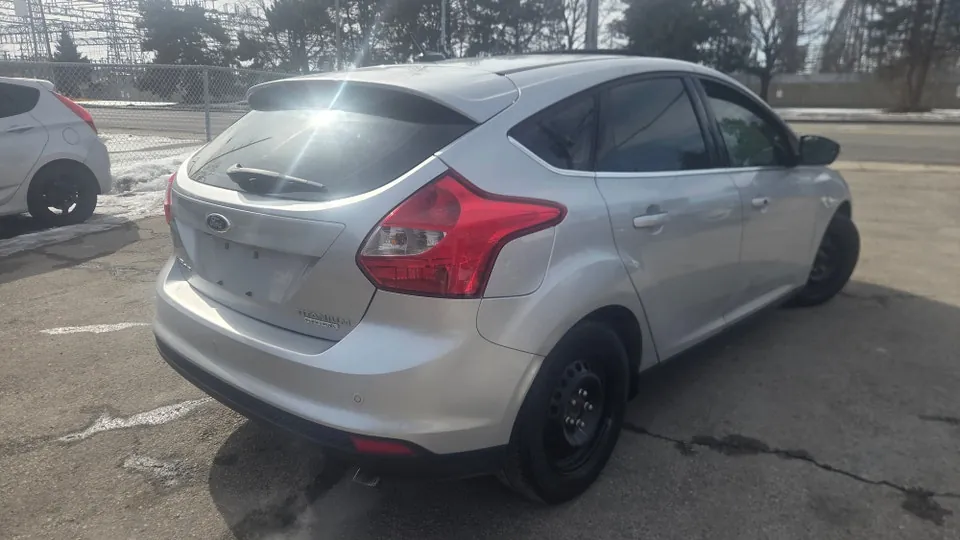 Ford Focus 2013 photo 4