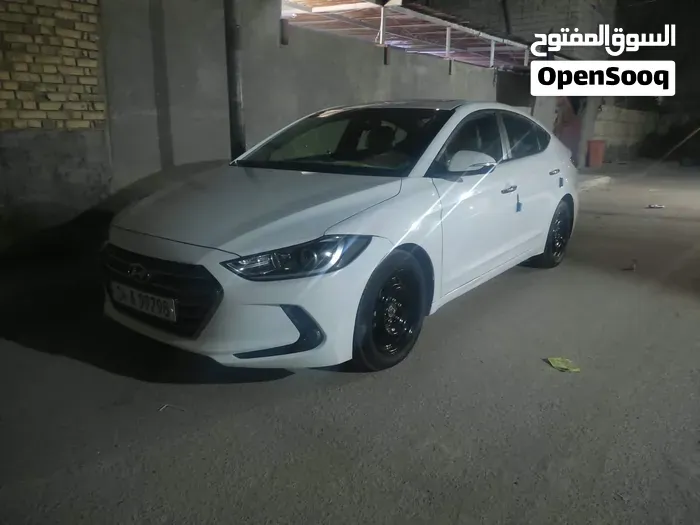Hyundai Elantra 2017 photo 3