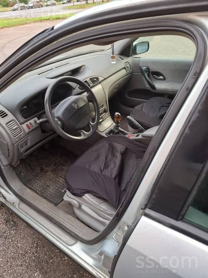 Renault Laguna 2002 photo 5