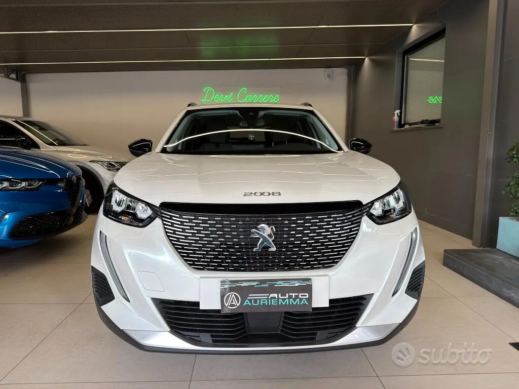 Peugeot 2008 2022 photo 2